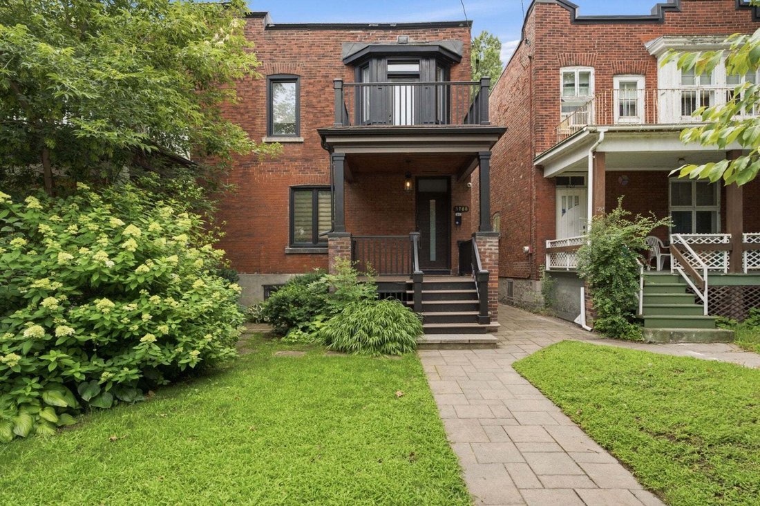House in Montréal, Quebec, Canada 1 - 18643406