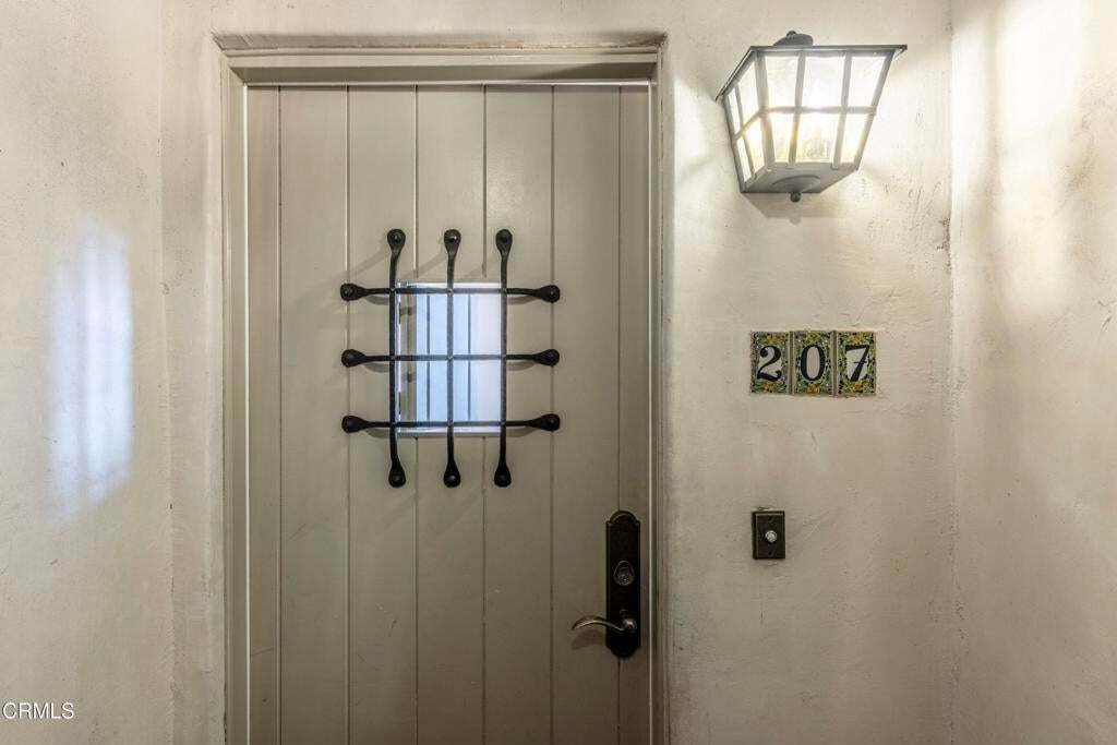 Condo in Altadena, California, United States 3 - 18642999