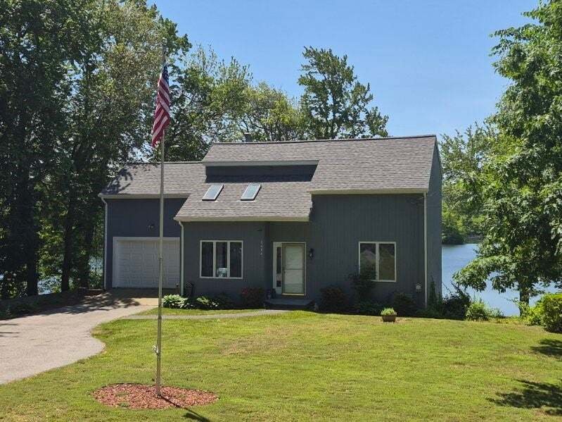 House in Johnston, Rhode Island, United States 2 - 18645736