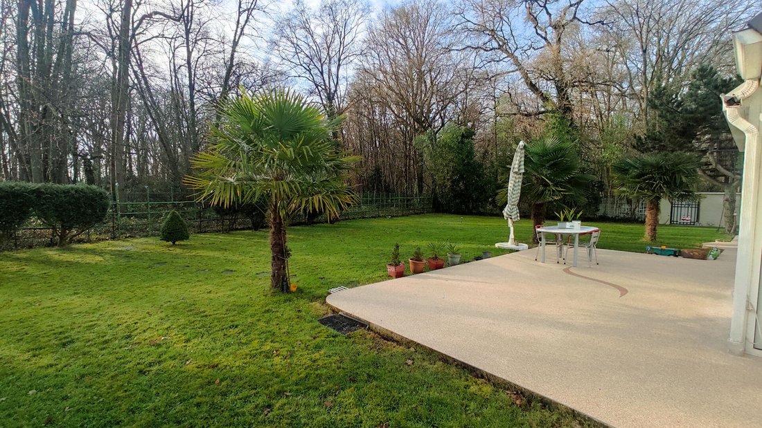 Villa in Varennes-Jarcy, Ile-de-France, France 4 - 18644692
