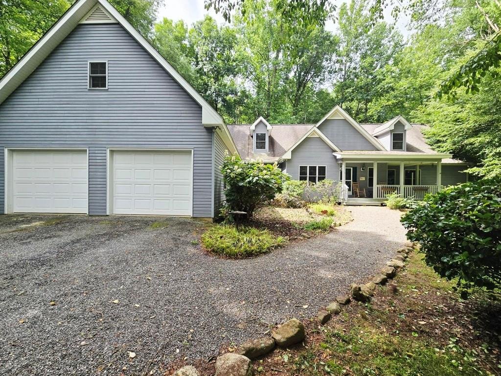 House in Hayesville, North Carolina, United States 1 - 17836623