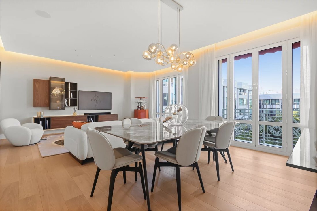 Apartment in Saint Nicolas, Cannes, France 3 - 18648627