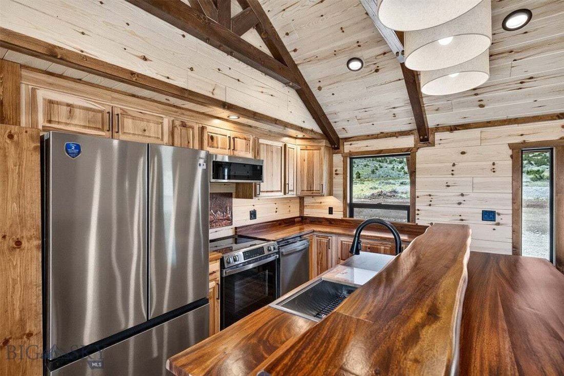 House in Ennis, Montana, United States 5 - 18642652