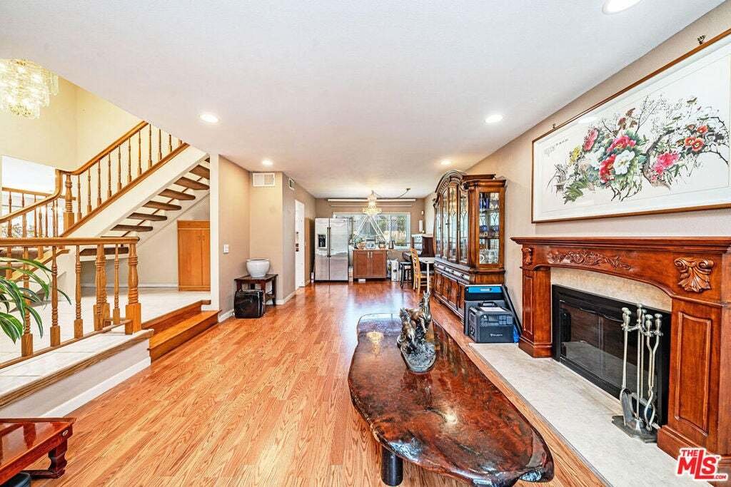 House in Cypress, California, United States 4 - 18641868