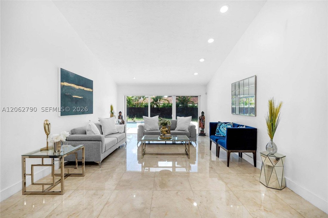 House in West Miami, Florida, United States 3 - 18646181