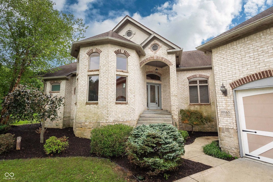 House in Brownsburg, Indiana, United States 5 - 18177415