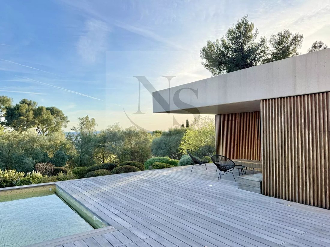 Villa in Mazenod-Bellevue-Saint Donat-Banon, Aix-en-Provence, France 5 - 18644425