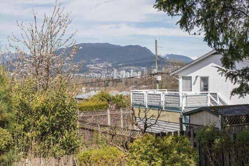 House in Port Coquitlam, British Columbia, Canada 4 - 18643751