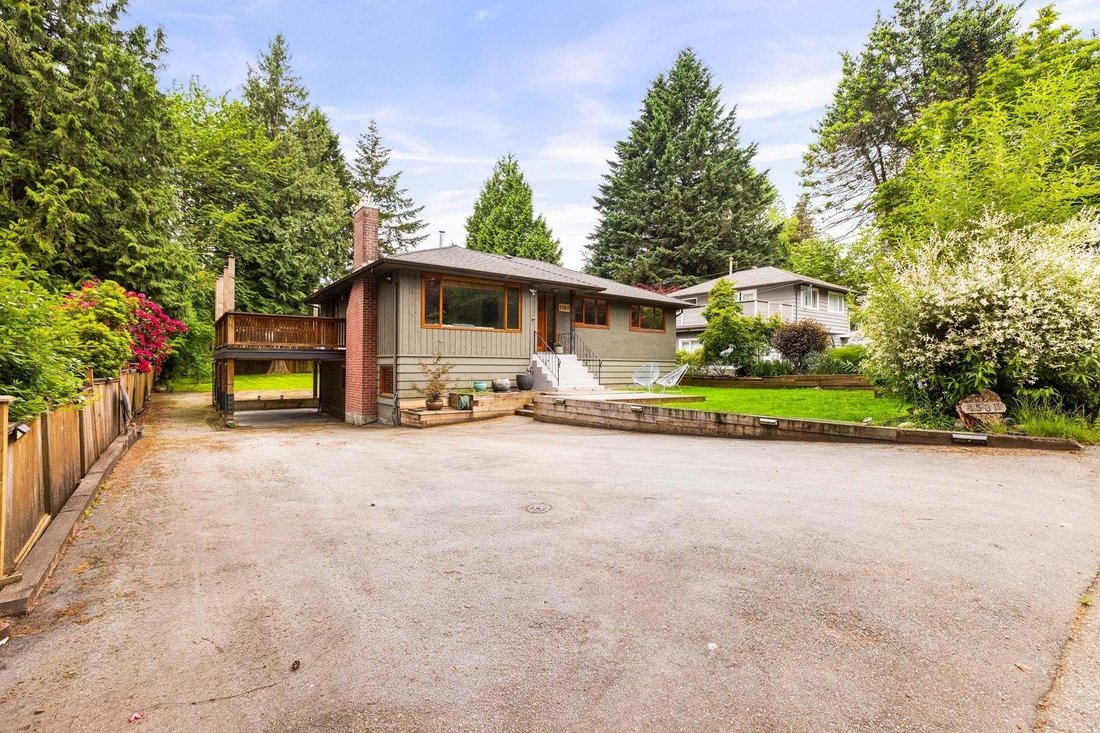 House in North Vancouver, British Columbia, Canada 1 - 18123635