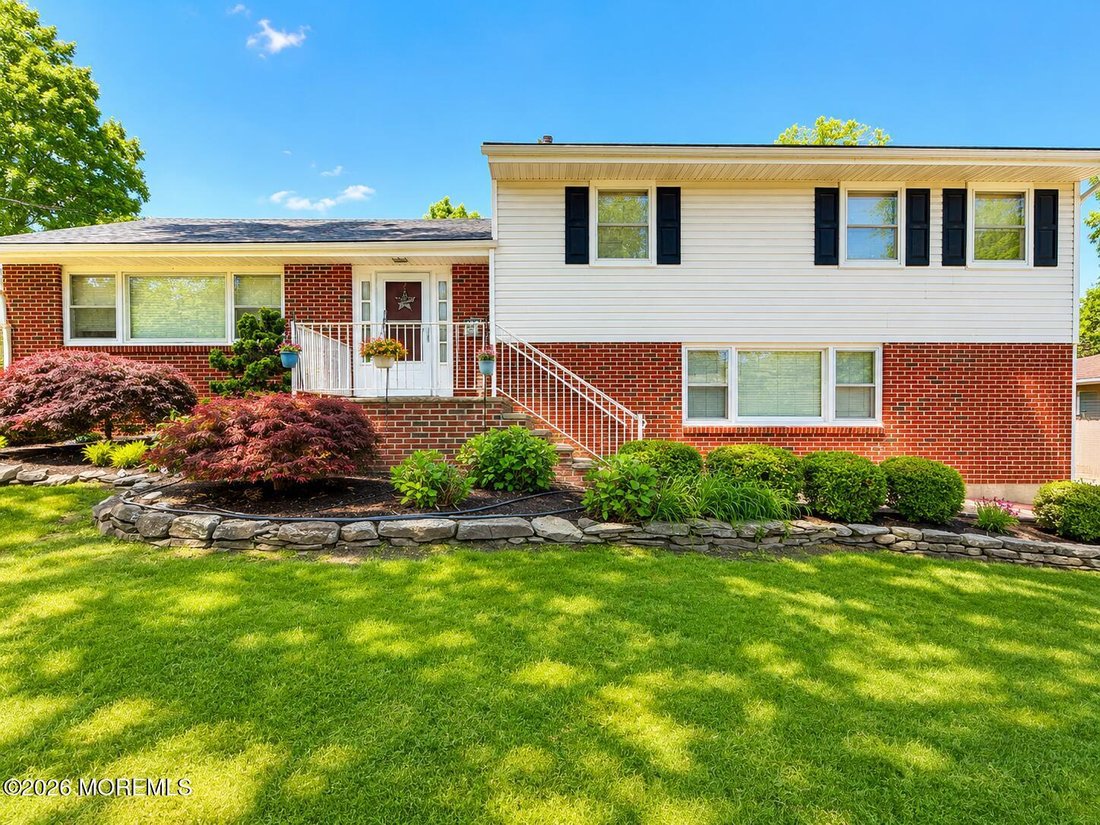 House in Toms River, New Jersey, United States 1 - 18645580
