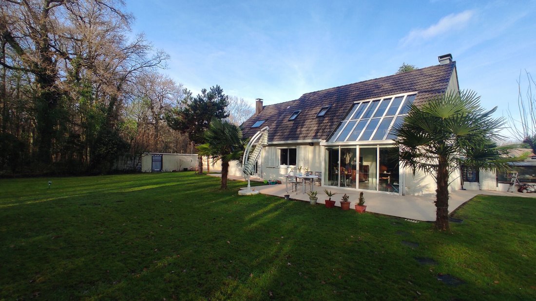 Villa in Varennes-Jarcy, Ile-de-France, France 3 - 18644692