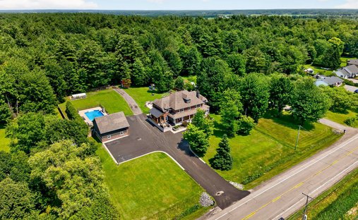 House in L'Assomption, Quebec, Canada 1