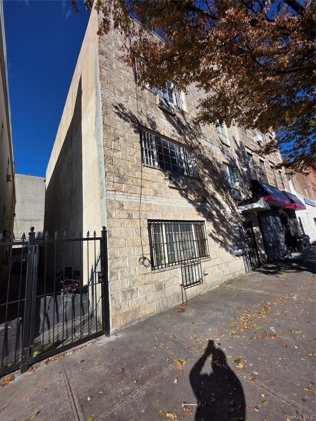 House in New York, New York, United States 2 - 16981014