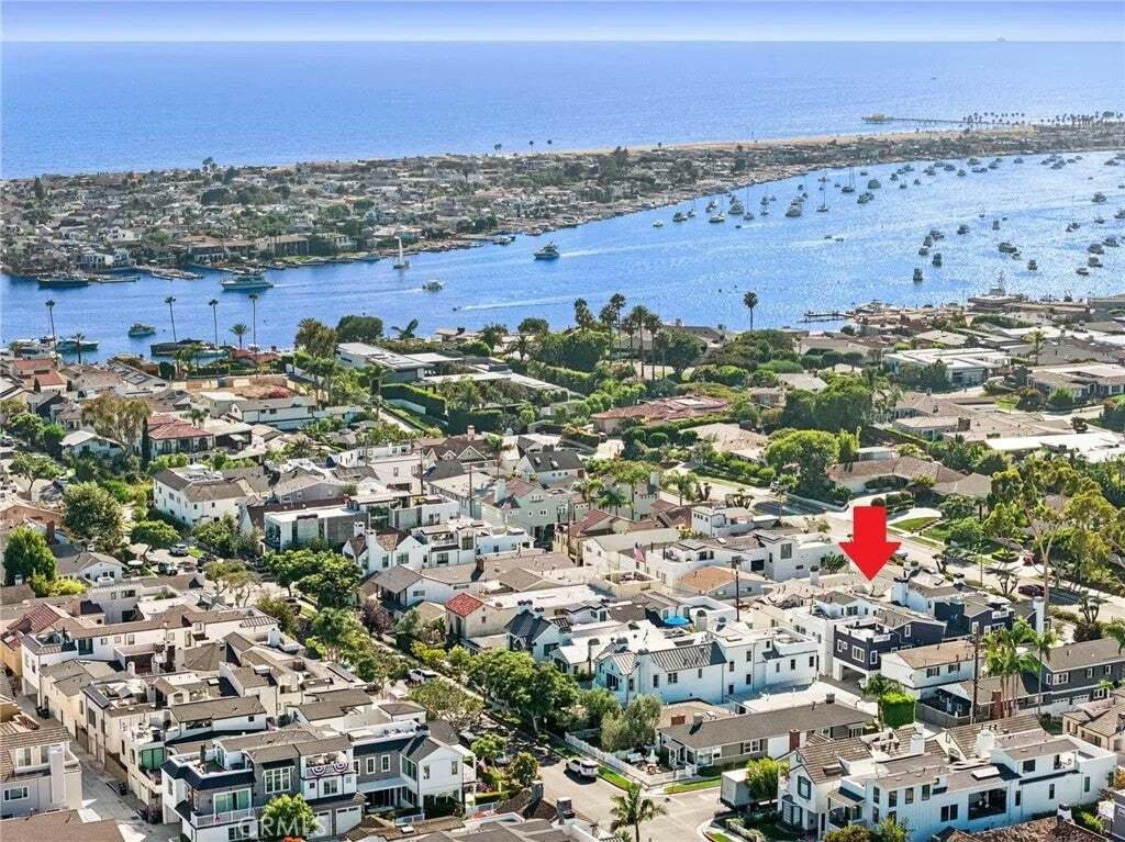 Newport Beach, California, United States 2 - 18642068