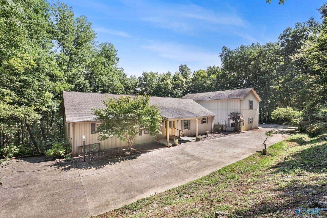 House in Owens Cross Roads, Alabama, United States 1 - 18648325