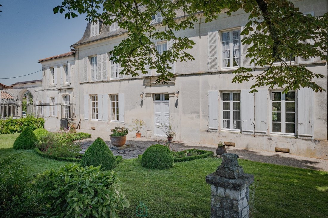 House in Segonzac, Nouvelle-Aquitaine, France 5 - 18647715