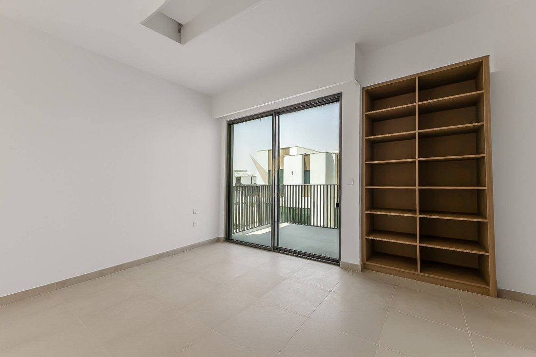 Villa in Al Yufrah 1, Al Yufrah, Dubai 3 - 18642452