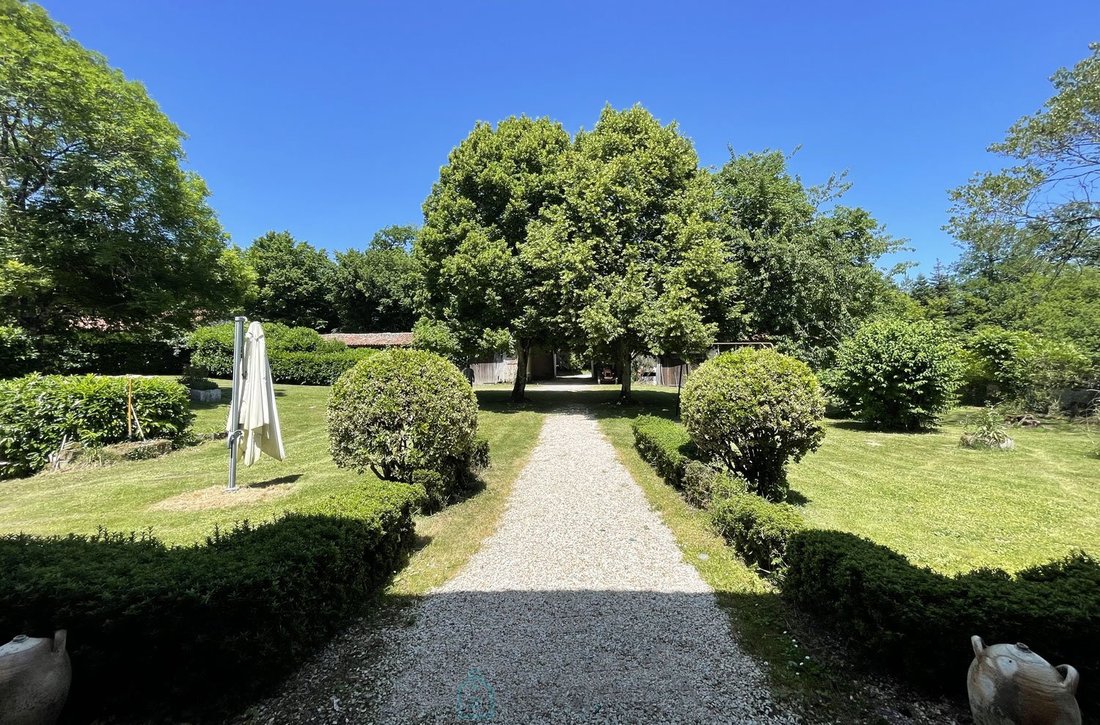 Saint Hilaire, Barbezieux-Saint-Hilaire, France 5 - 18647713