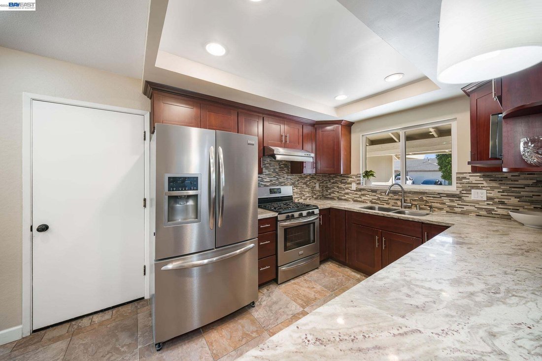 House in San Jose, California, United States 4 - 18646077