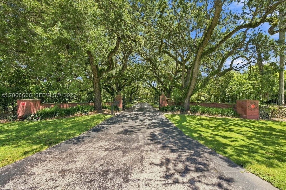 House in Miami, Florida, United States 2 - 18646139
