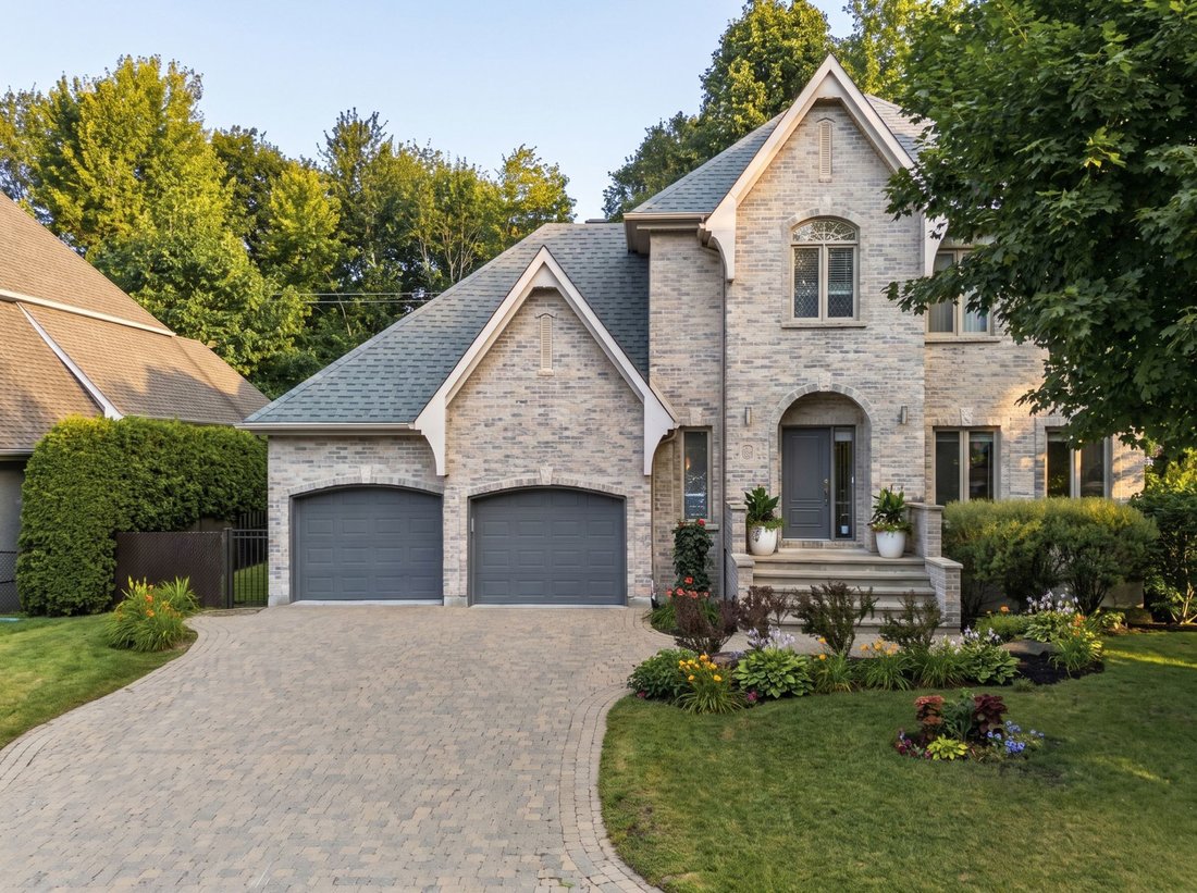 House in Blainville, Quebec, Canada 2 - 18643816