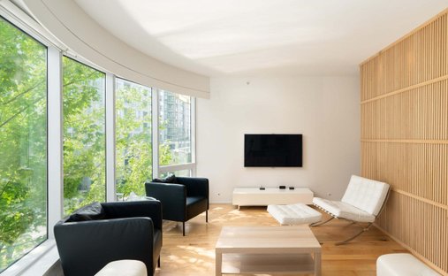 Condo in Vancouver, British Columbia, Canada 1