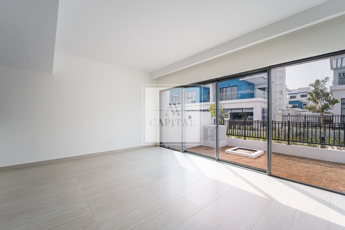 Townhouse in Al Barsha South 5, Al Barsha, Dubai 2 - 18647954