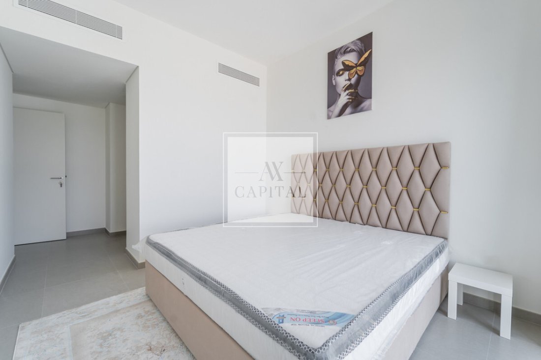 Apartment in Burj Khalifa Lake, Downtown Dubai, Dubai 3 - 18648261
