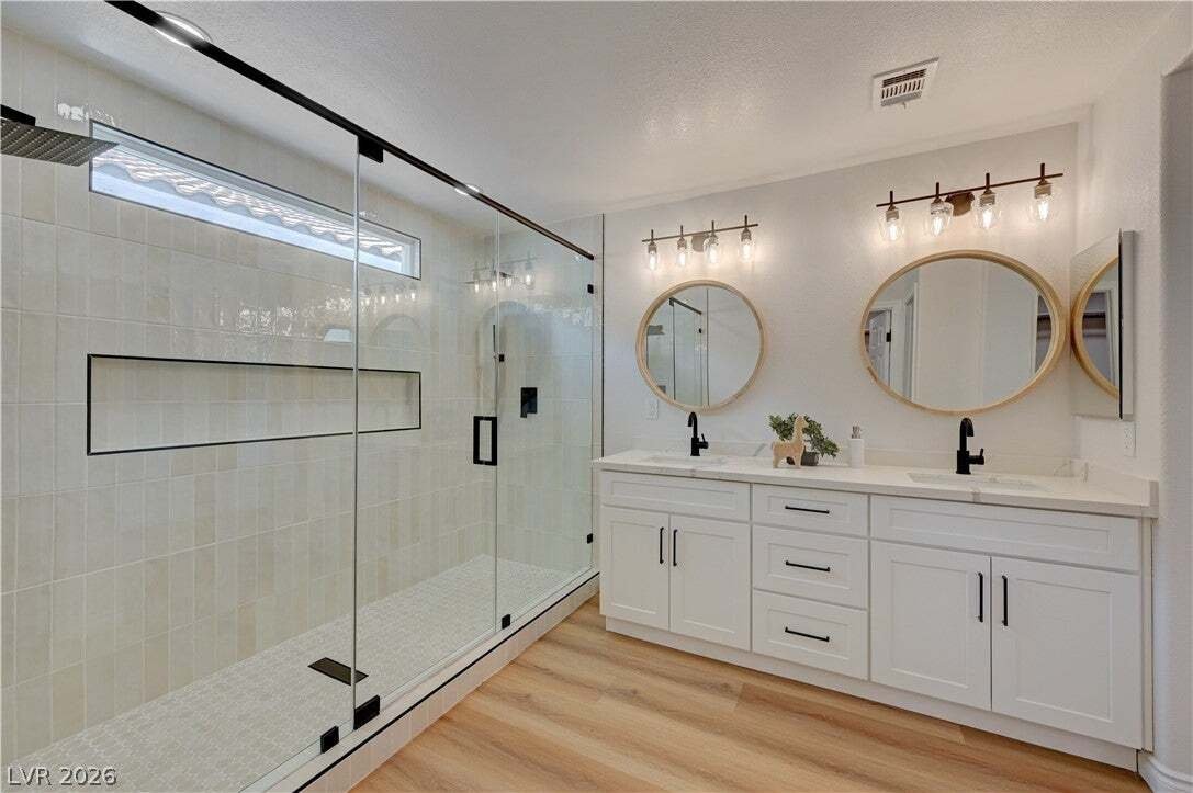 House in Las Vegas, Nevada, United States 5 - 18645829