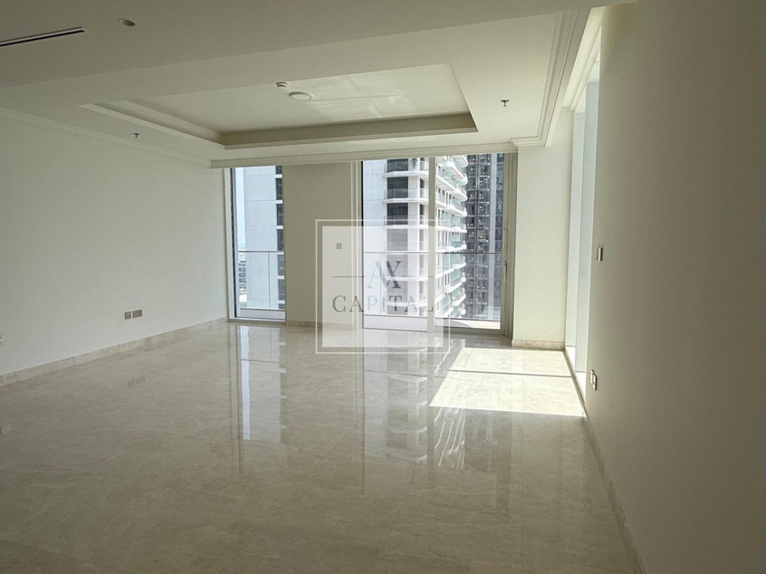 Apartment in Ud al Bayda, Dubai, United Arab Emirates 4 - 18648242