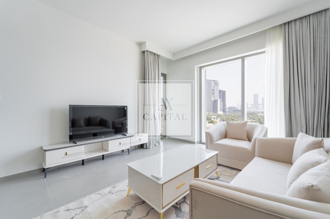 Apartment in Burj Khalifa Lake, Downtown Dubai, Dubai 1 - 18648261