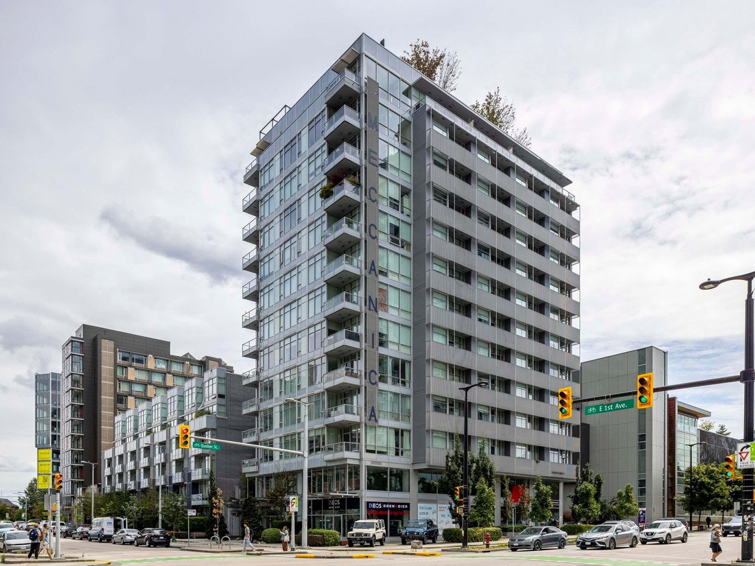 Condo in Vancouver, British Columbia, Canada 2 - 18643798