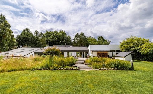 Villa in Hoeilaart, Flanders, Belgium 1
