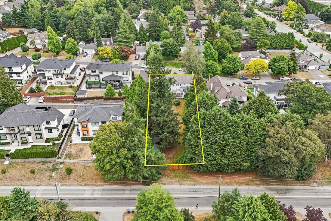 House in Surrey, British Columbia, Canada 4 - 18643849