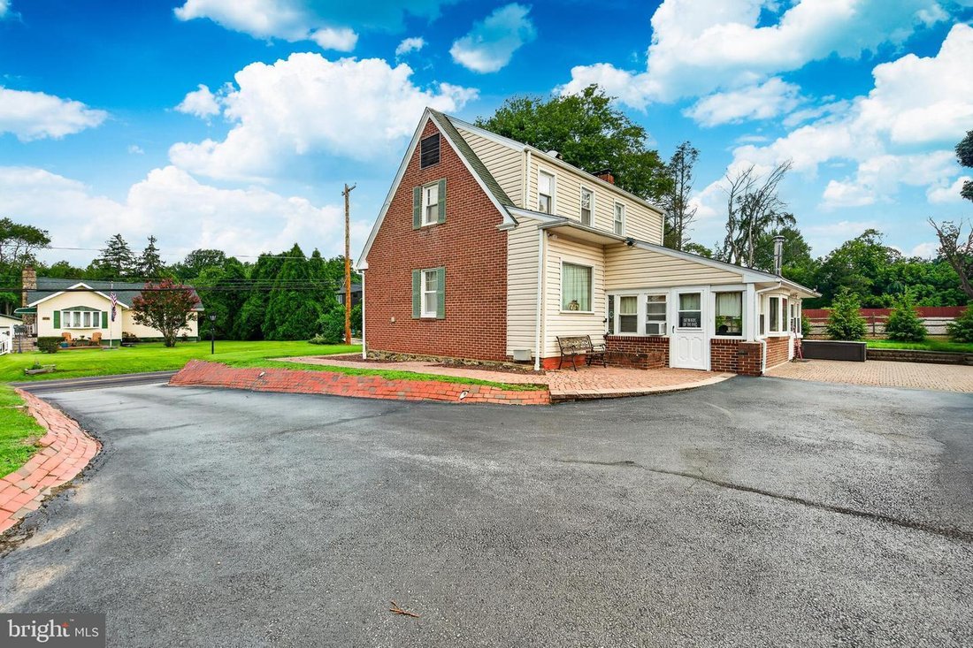 House in Boothwyn, Pennsylvania, United States 4 - 18644637