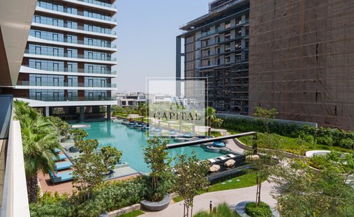 Apartment in Al Mina / Dubai Maritime City, Dubai, United Arab Emirates 1