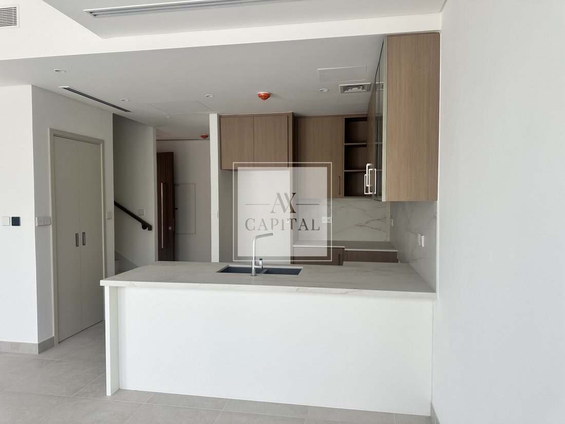 Townhouse in Wadi Al Safa 5, Wadi Al Safa, Dubai 1 - 18648214