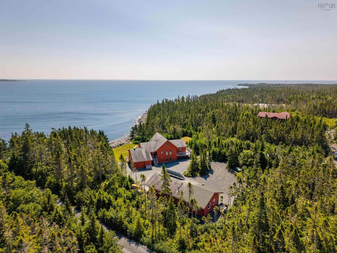 House in Sonora, Nova Scotia, Canada 1 - 14532575