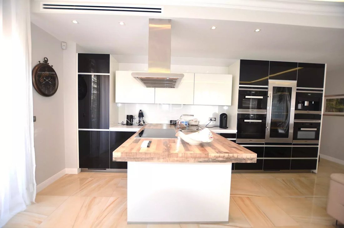 Apartment in Cannes, Provence-Alpes-Côte d'Azur, France 5 - 18647676