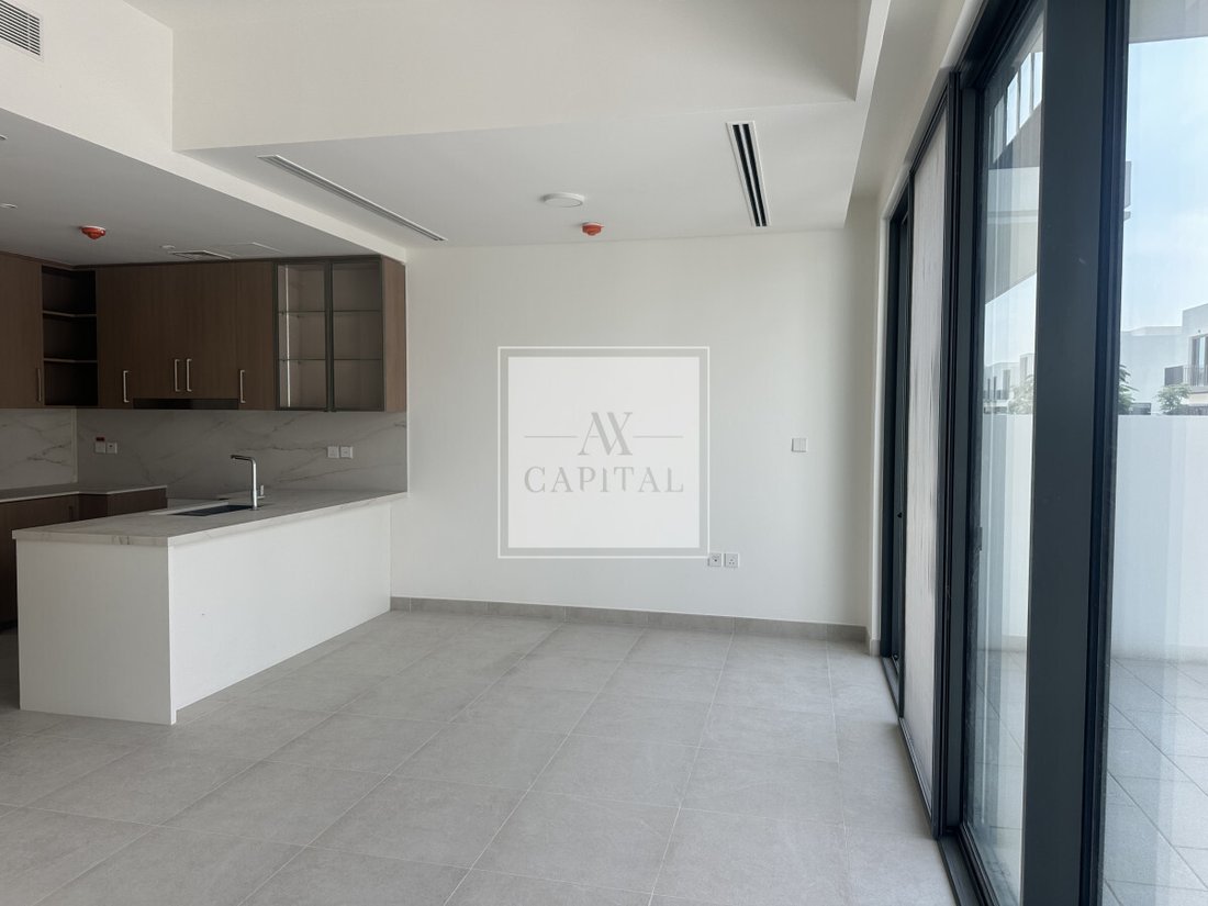 Townhouse in JVC / Jumeirah Village Circle, Dubai, United Arab Emirates 4 - 18648185