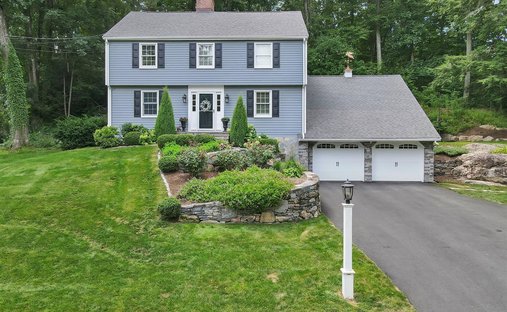 House in Glastonbury, Connecticut, United States 1