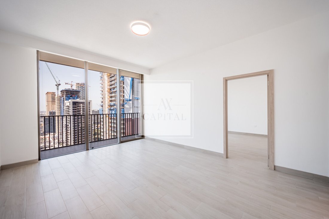 Apartment in Burj Khalifa Lake, Downtown Dubai, Dubai 3 - 18648169
