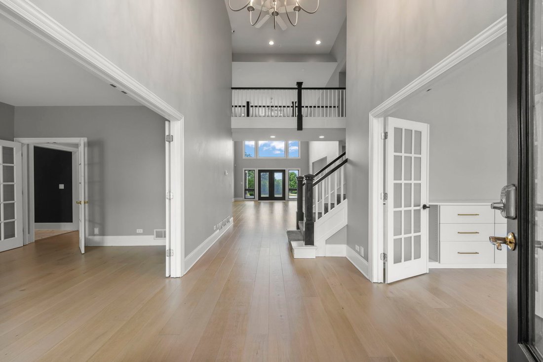 House in McHenry, Illinois, United States 5 - 18646759