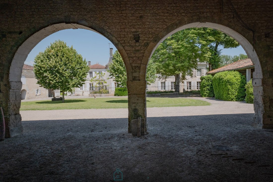 House in Segonzac, Nouvelle-Aquitaine, France 3 - 18647715