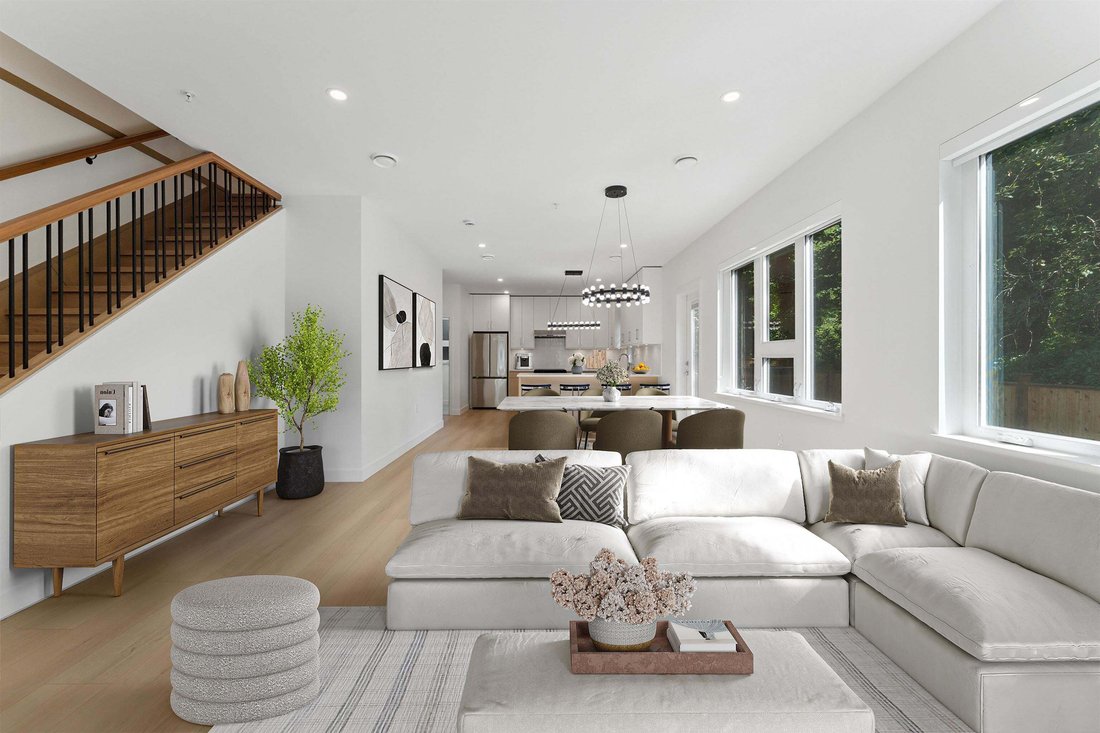 Condo in North Vancouver, British Columbia, Canada 4 - 18643643