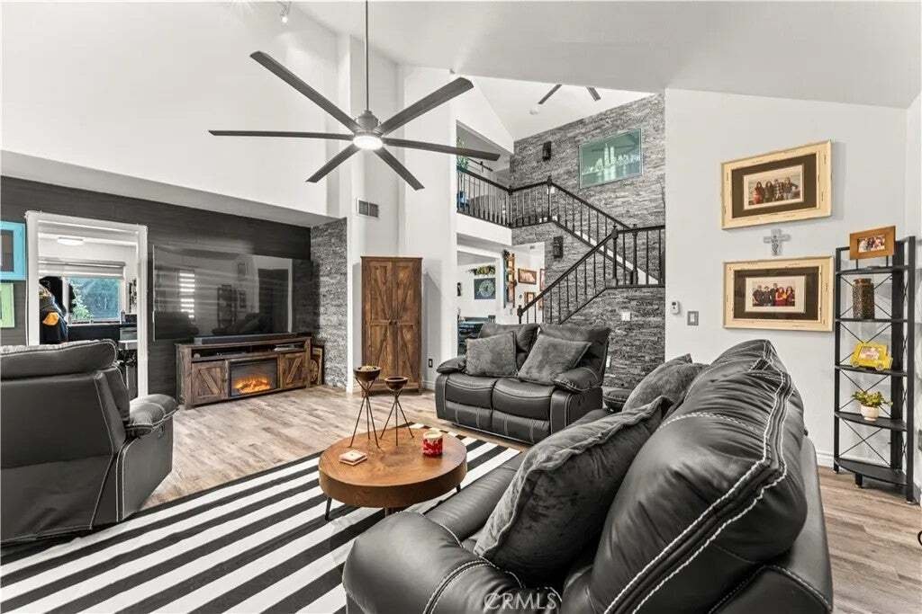House in Upland, California, United States 4 - 18646568