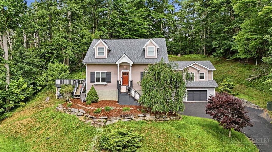 House in Banner Elk, North Carolina, United States 1 - 16370566