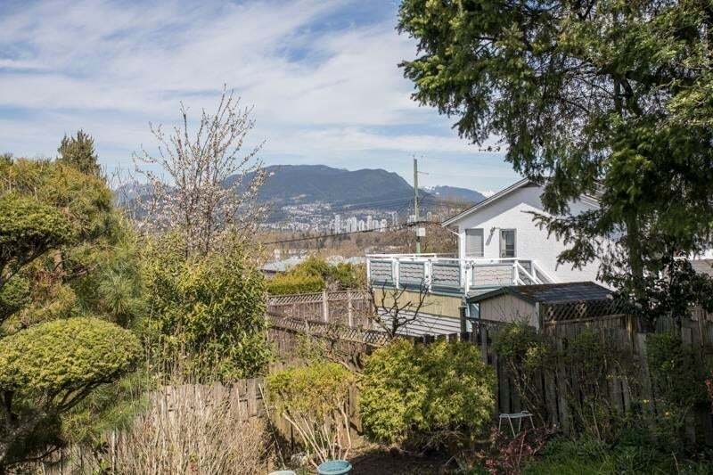House in Port Coquitlam, British Columbia, Canada 5 - 18643751