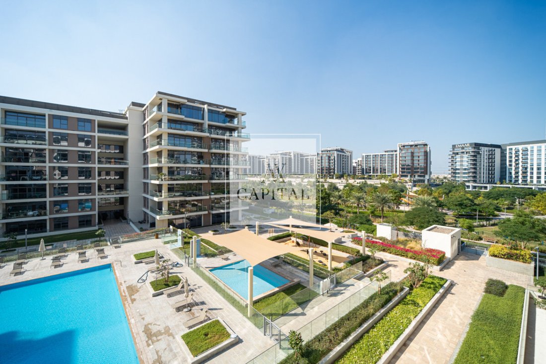 Apartment in Al Jaddaf, Dubai, United Arab Emirates 1 - 18647784