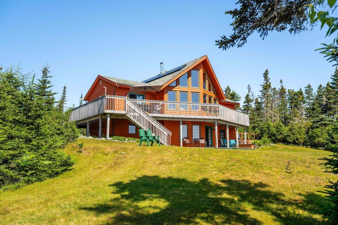 House in Sonora, Nova Scotia, Canada 4 - 14532575
